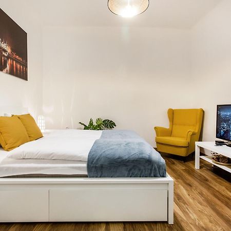 Quiet And Cozy Apartment Near The Danube Budapest Ngoại thất bức ảnh